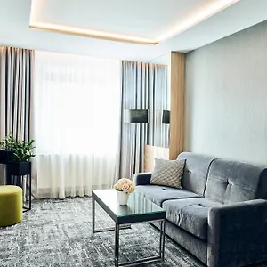 International Hotel
